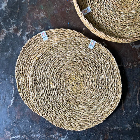 Seagrass Tablemats with Holder - Set of 6 - Natural