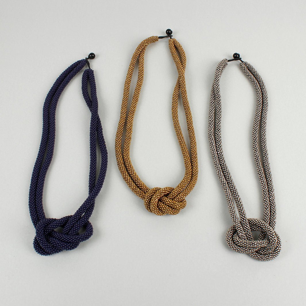 Aura Que | Sakhi Glass Bead Knot Tube Necklace | Fair Trade