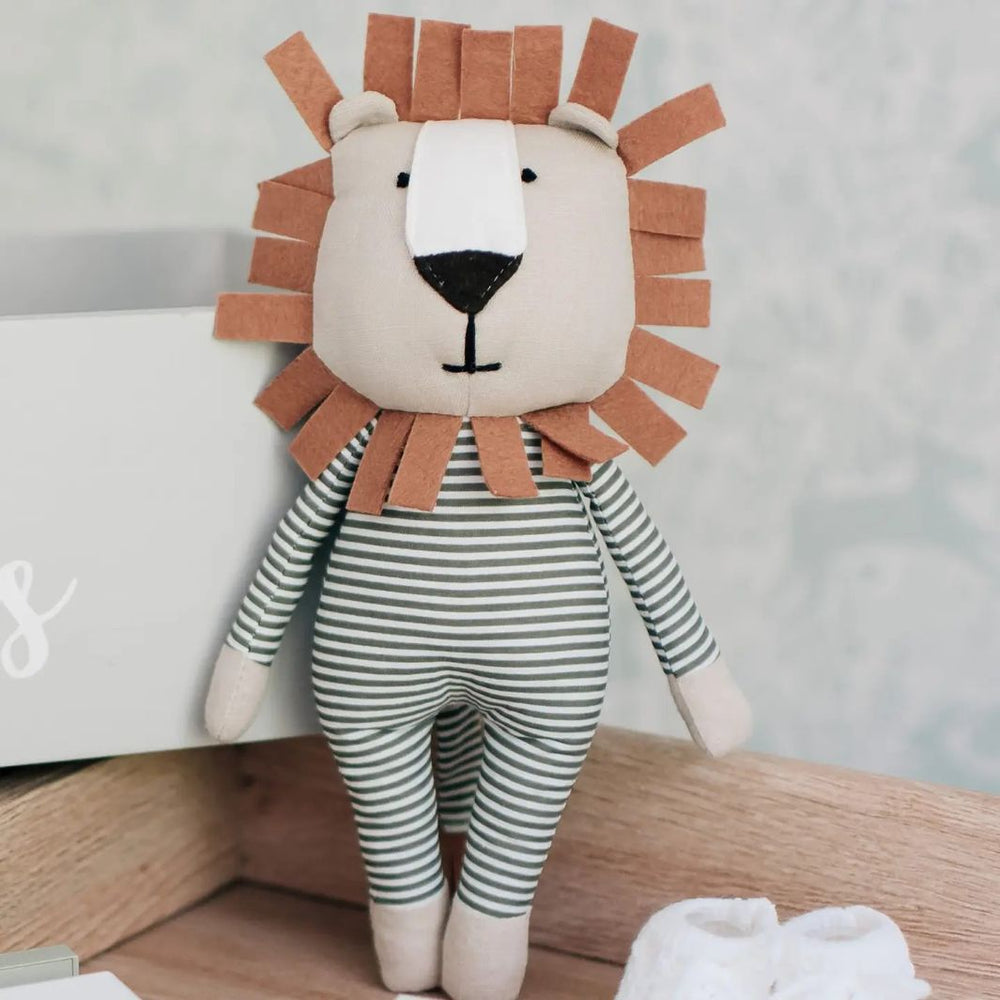 Carson the Lion - Soft Baby Toy