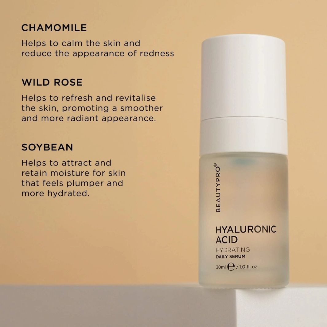 Hydrating hyaluronic acid serum with chamomile – vegan water-free skincare
