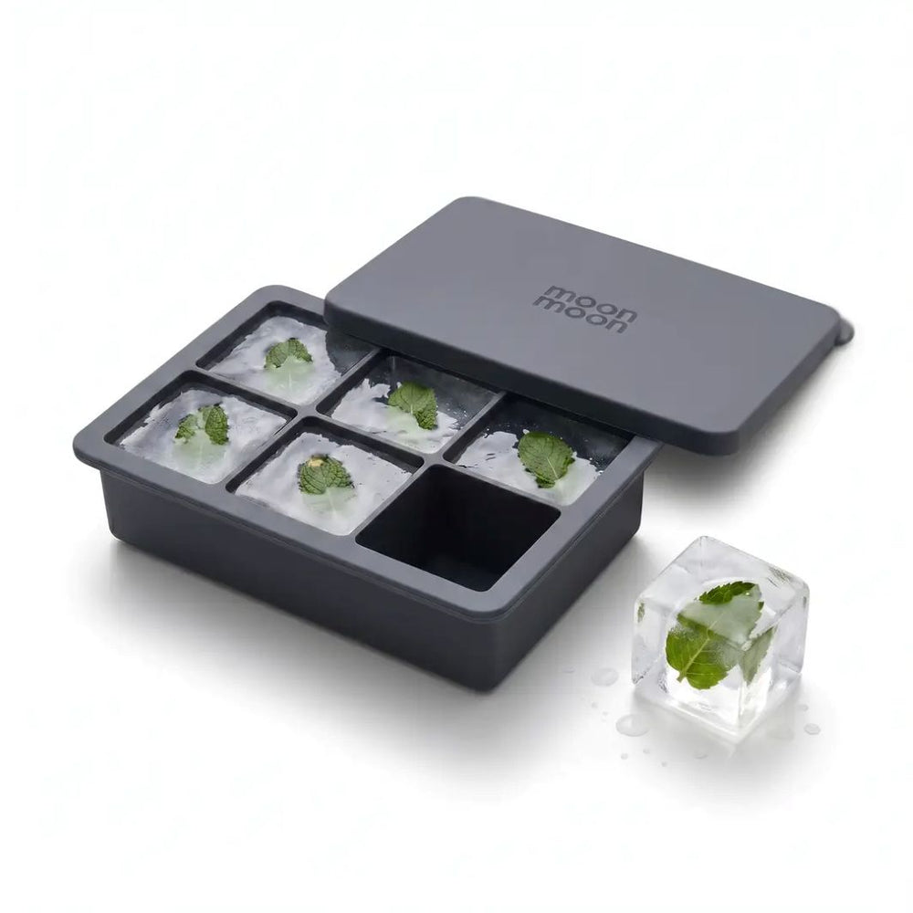 Giant Silicone Ice Cube Tray with Lid