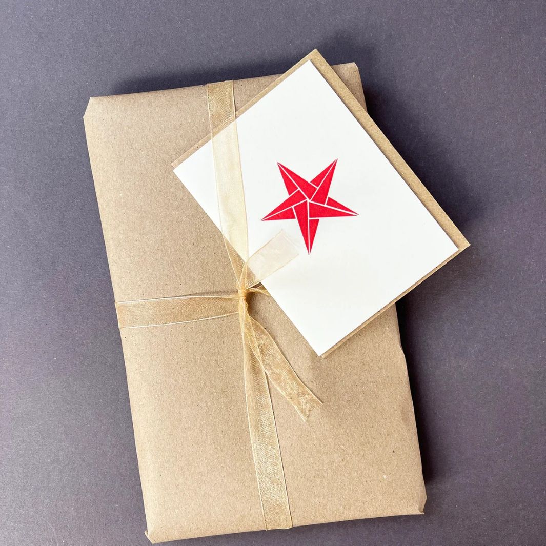 Red Star Notecard