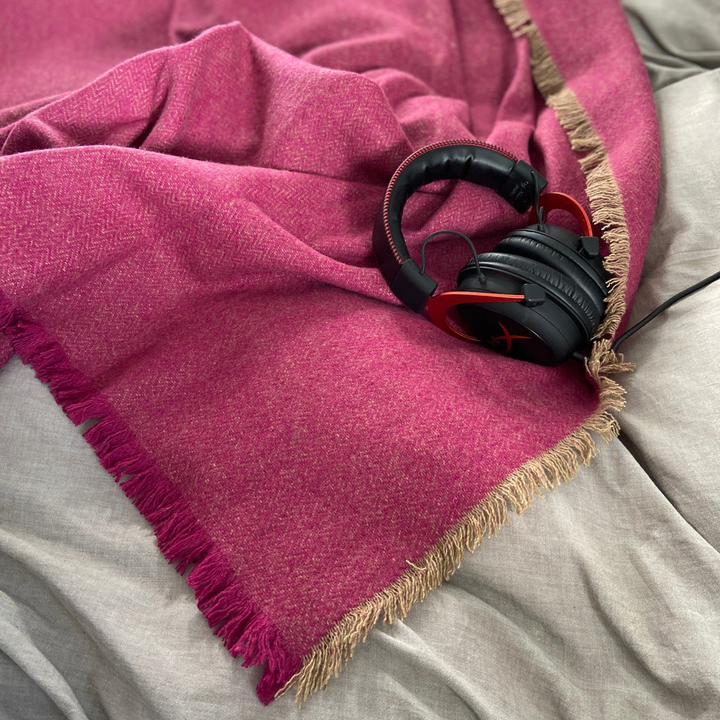 Recycled Wool Throw 130cm x 170cm Mulberry