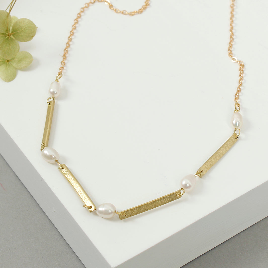 Five Pearl Bar Necklace